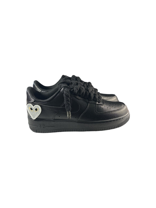 NIKE AIR FORCE 1 Negras personalizadas “ROPE LACES” Love